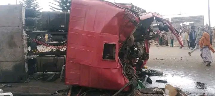 Road accident kills at least 9 in eastern Ethiopia